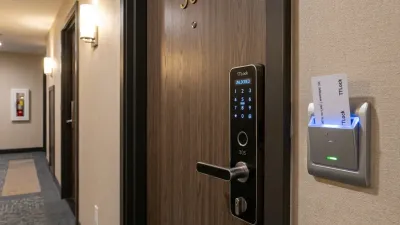 Автоматизация посуточных квартир: связка TTLock, карточек и Алисы